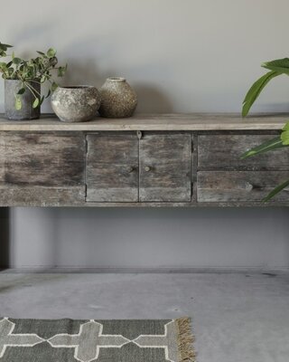 Be-Uniq Sidetable Ampat | H90 x B180 x D45 cm