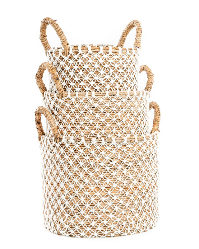 Bazar Bizar De Cross Stitched Macramé Mand | Naturel/Wit | Verkrijgbaar In 3 Maten