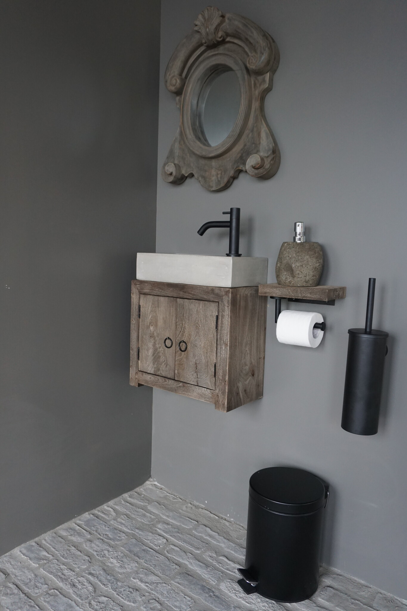 Rene Houtman Gerda Zwevend Houten Toiletmeubel - Kies Fontein