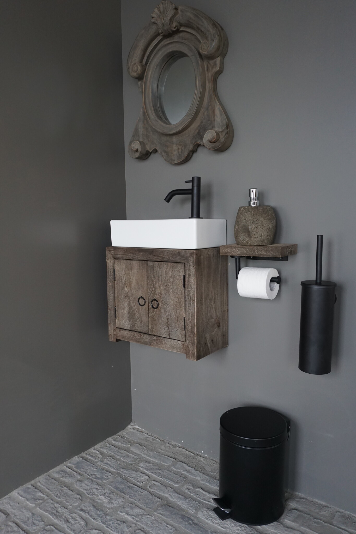 Rene Houtman Gerda Zwevend Houten Toiletmeubel - Kies Fontein