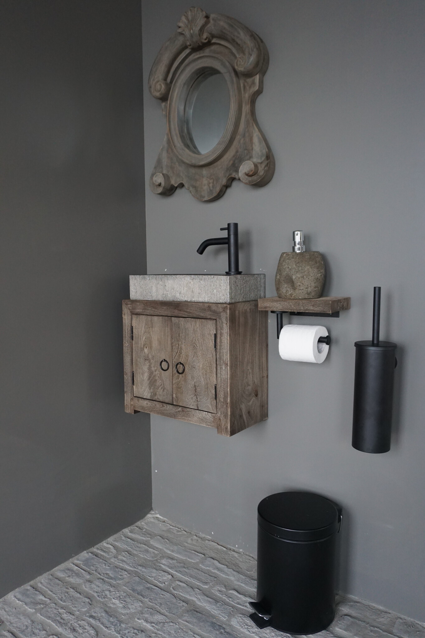 Rene Houtman Gerda Zwevend Houten Toiletmeubel - Kies Fontein