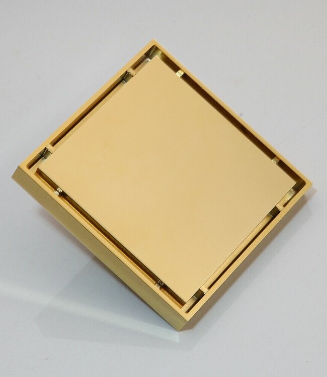 Rene Houtman Stijlvolle Doucheput | Gouden Afwerking 15x15