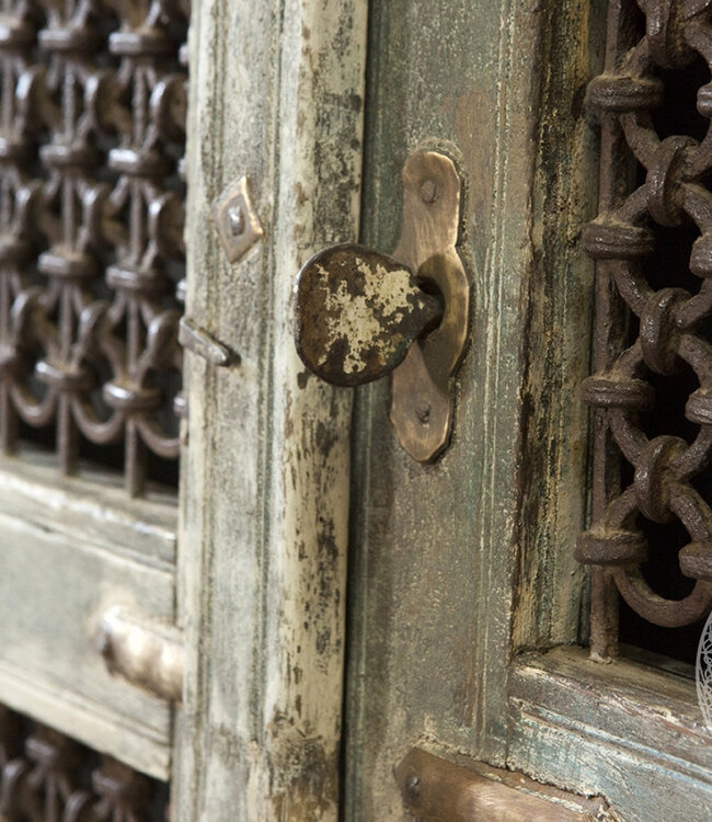 Be-Uniq Oude Metalen Deur In Kozijn | India | H191 x B142