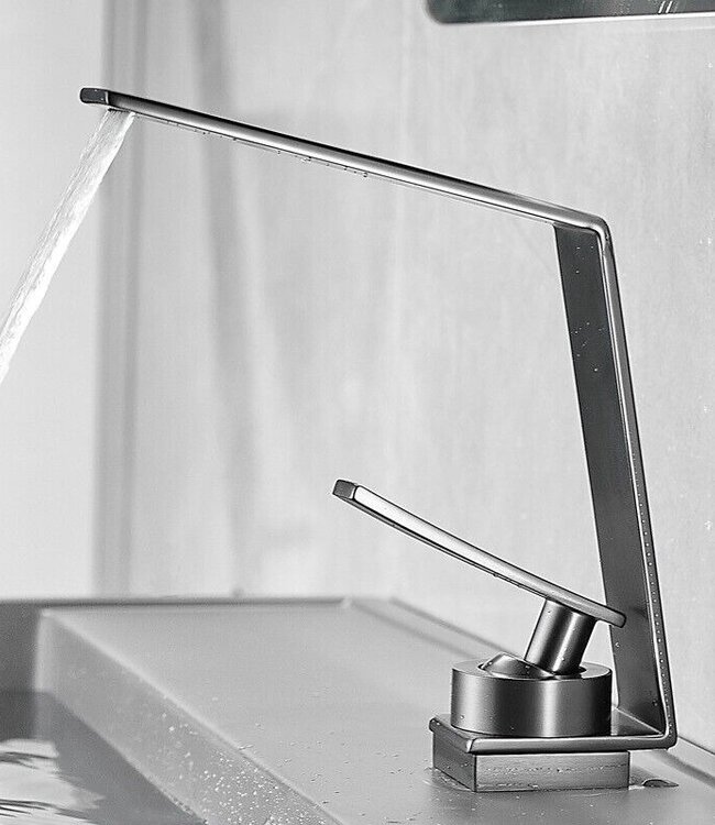 Rene Houtman Moderne Wastafelkraan | Gun Metal