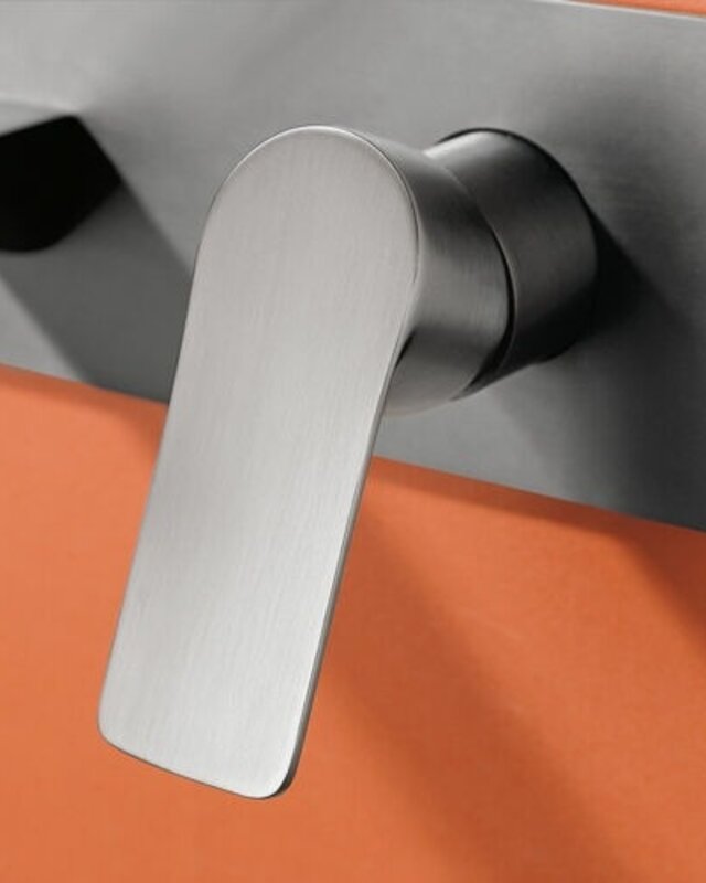 Rene Houtman Inbouw Mengkraan | Gun Metal