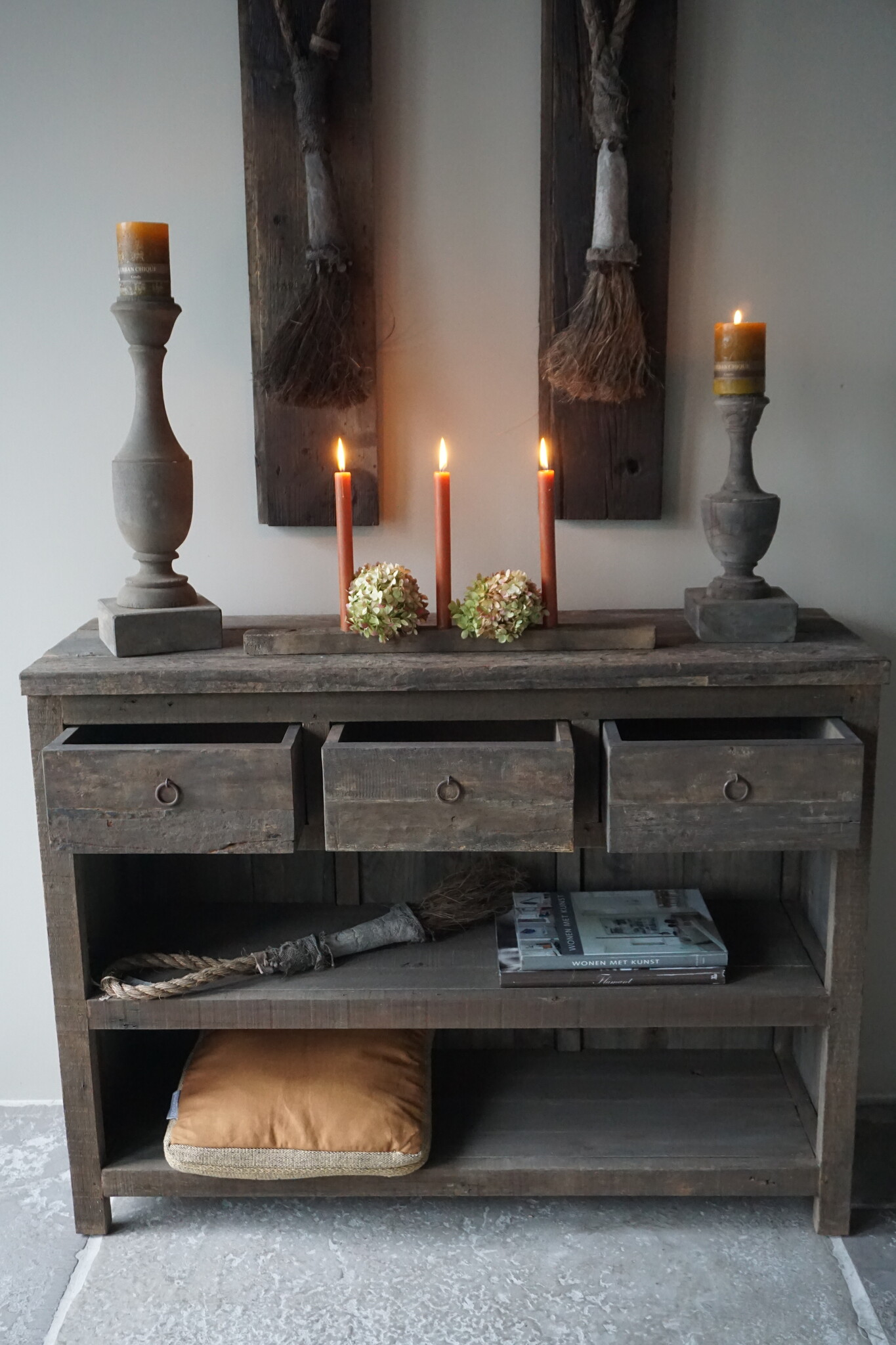 Rene Houtman Sidetable | Oud Hout | 3 Lades | H91,5 x B121 x D40 cm