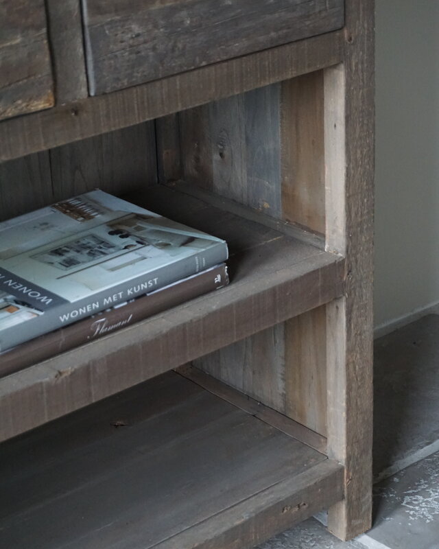 Rene Houtman Sidetable | Oud Hout | 3 Lades | H91,5 x B121 x D40 cm