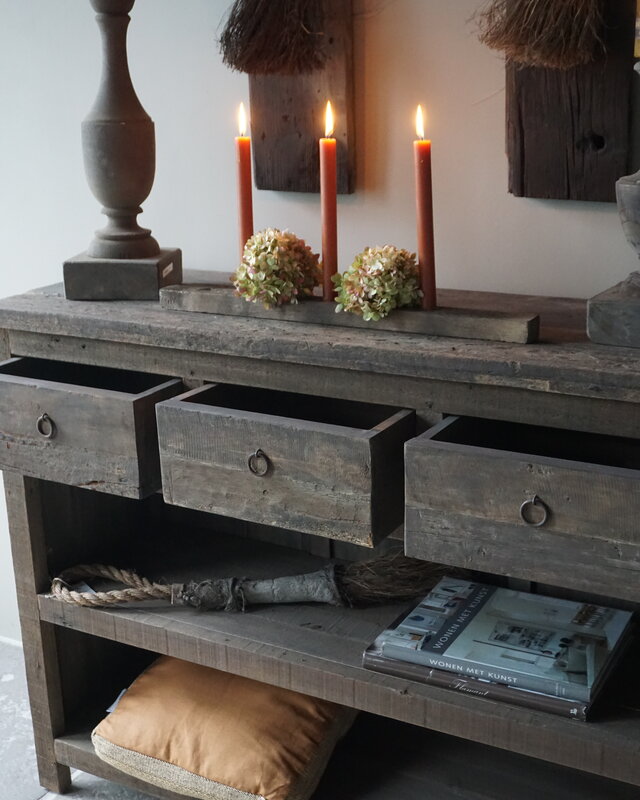 Rene Houtman Sidetable | Oud Hout | 3 Lades | H91,5 x B121 x D40 cm