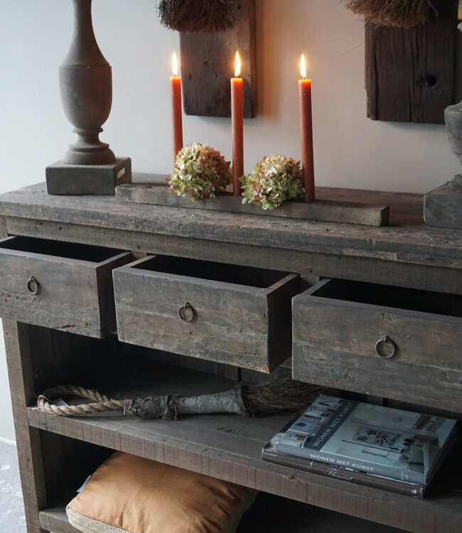 Rene Houtman Sidetable | Oud Hout | 3 Lades | H91,5 x B121 x D40 cm