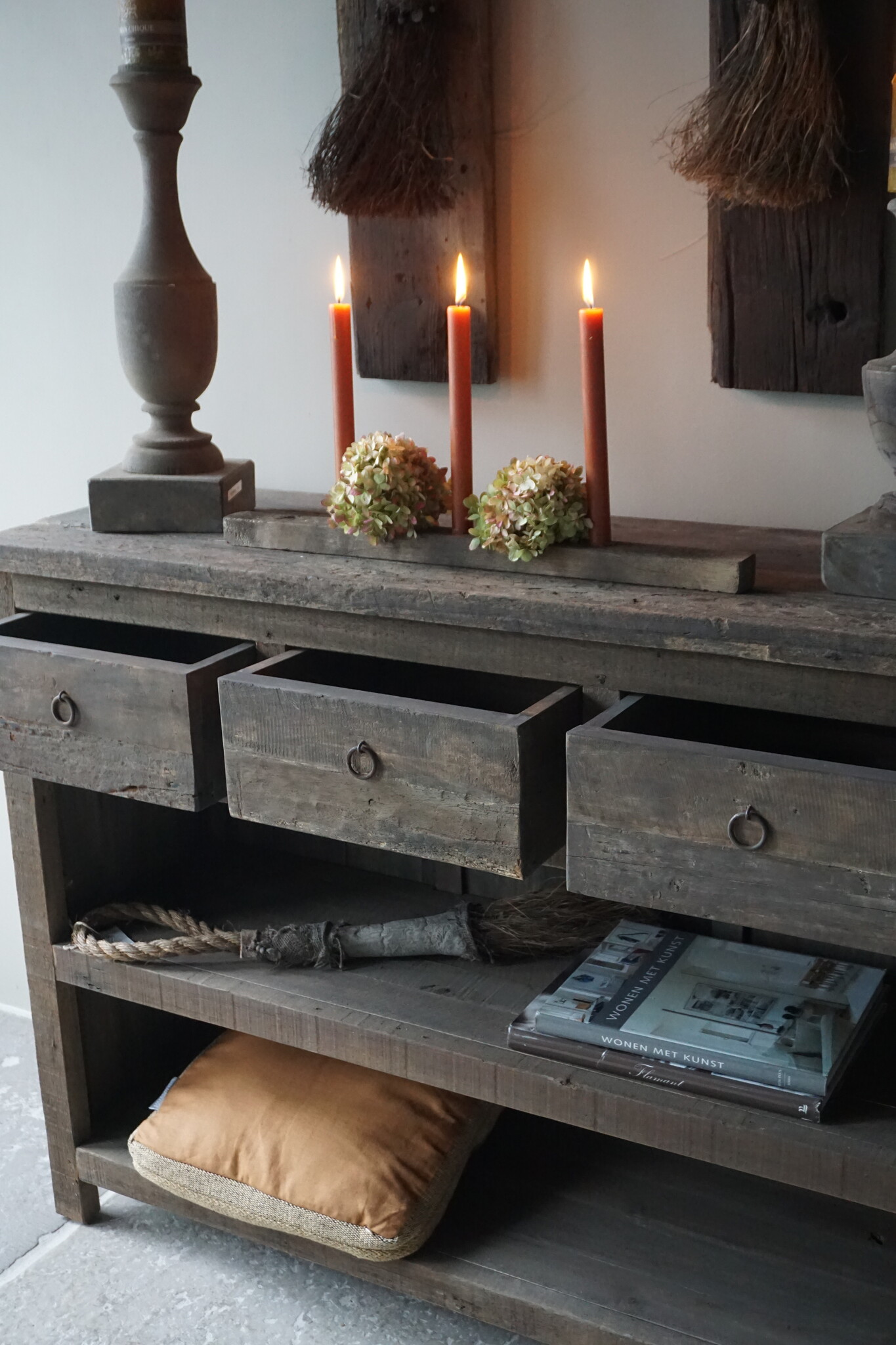 Rene Houtman Sidetable | Oud Hout | 3 Lades | H91,5 x B121 x D40 cm