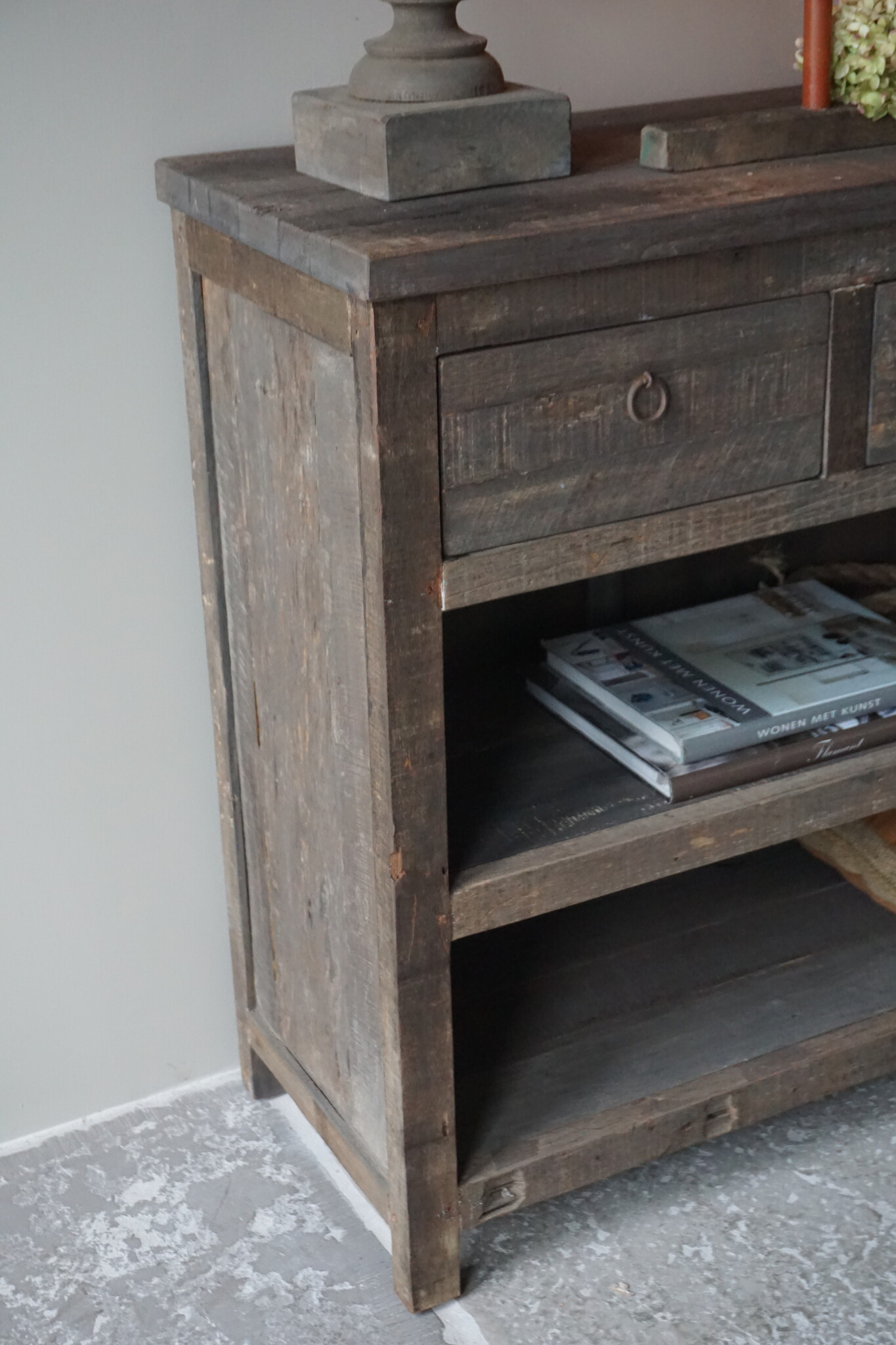 Rene Houtman Sidetable | Oud Hout | 3 Lades | H91,5 x B121 x D40 cm