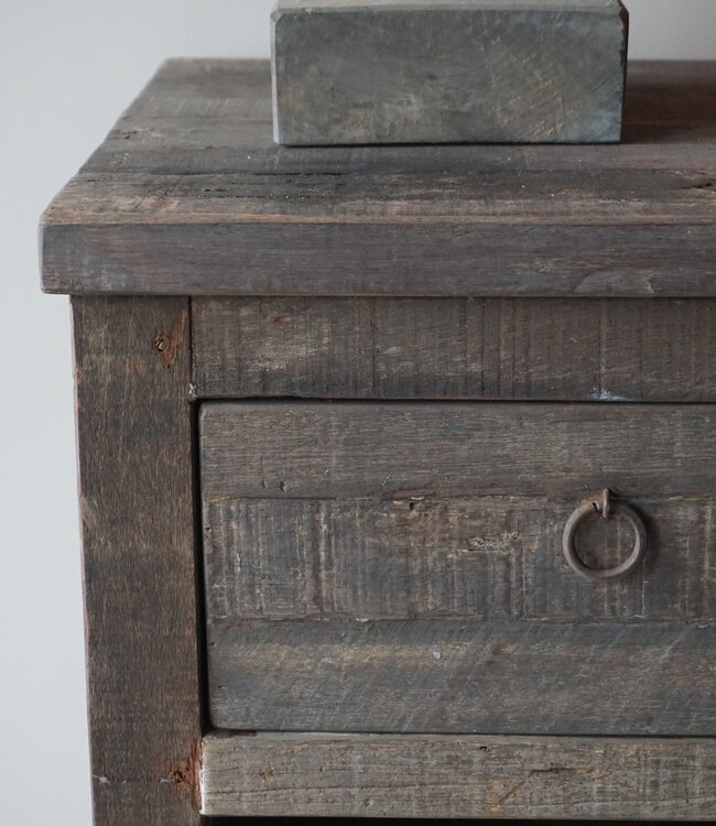 Rene Houtman Sidetable | Oud Hout | 3 Lades | H91,5 x B121 x D40 cm
