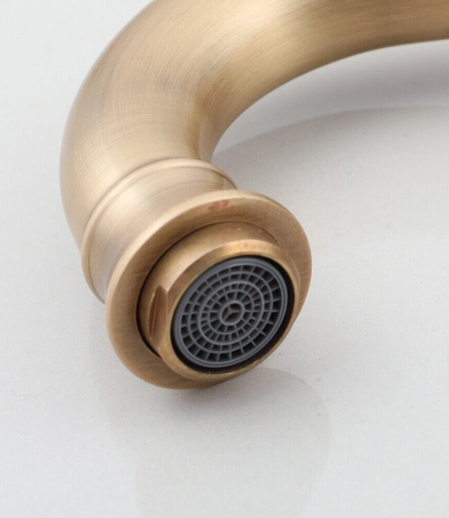 Rene Houtman Antiek Look - Bronzen Wastafelkraan