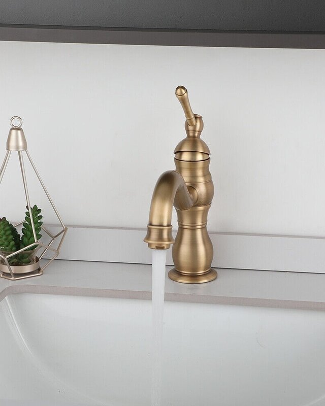 Rene Houtman Antiek Look - Bronzen Wastafelkraan