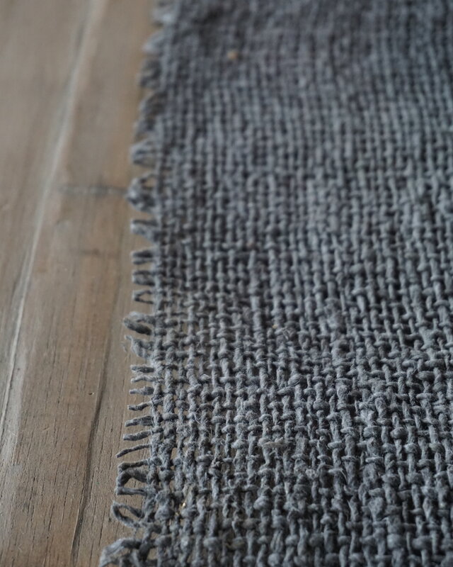 Rene Houtman Tafelloper Grijs | Landelijk | L215 x B35 cm