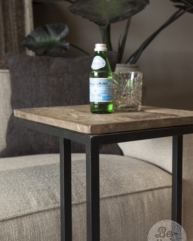 Be-Uniq Laptop tafel oud hout | Seatle H65xB45xD35 Cm
