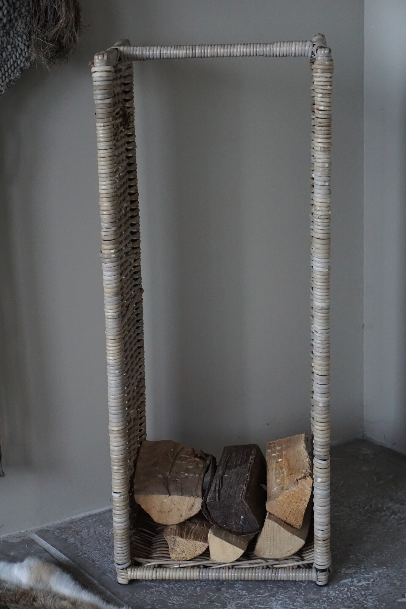 Rene Houtman Haardmand | Hoog | H101 x B41 x D36 cm