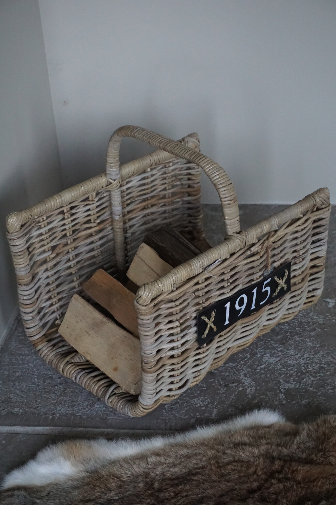 Rene Houtman Haardmand | Met Handvat | H32 x B49 x D38 cm