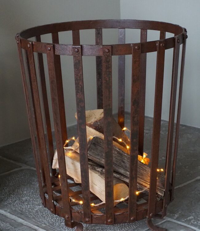 Be-Uniq Houtmand | Smeedijzer | H65 x D54 cm