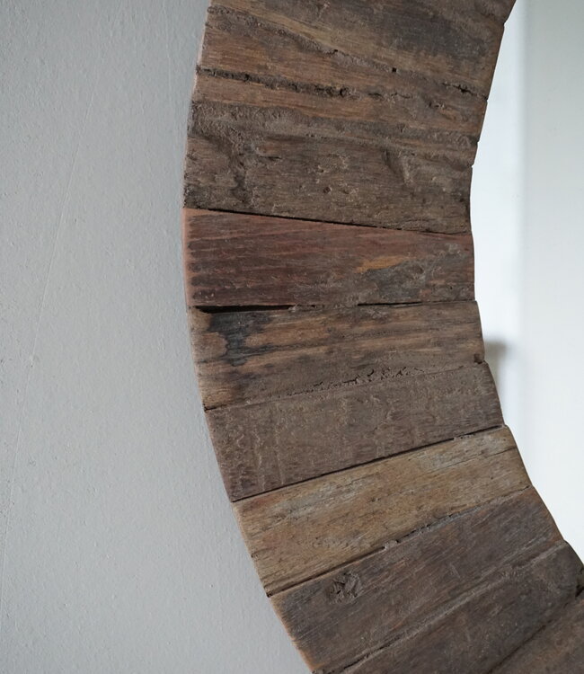 Be-Uniq Spiegel | Oud Hout | Nobis | Ø61 cm
