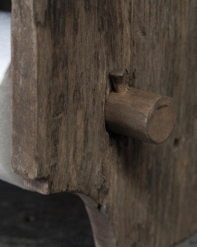 Be-Uniq Toiletrolhouder Unique | Oud Hout | H20 x B20 cm