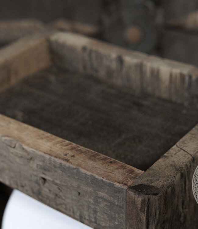 Be-Uniq Toiletrolhouder Unique | Oud Hout | H20 x B20 cm