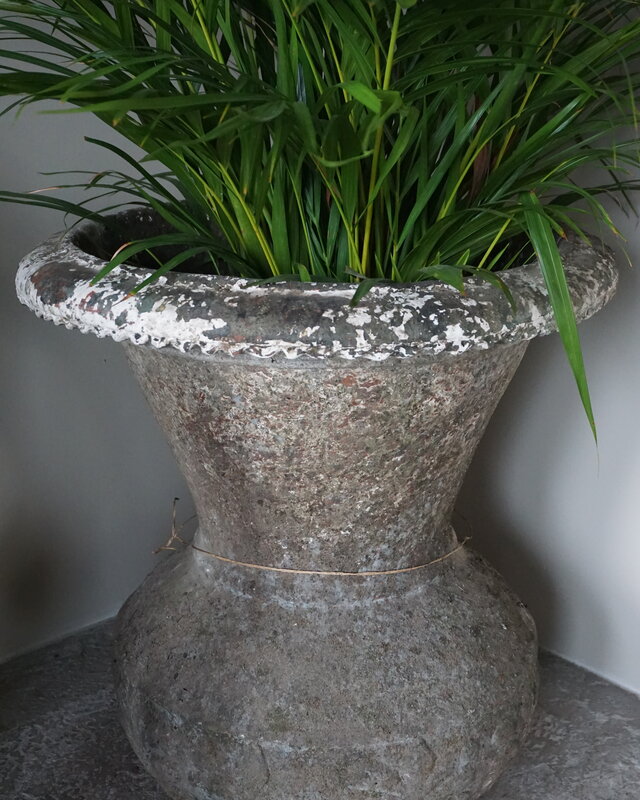 Rene Houtman Indonesische Pot | H59 x D57 cm