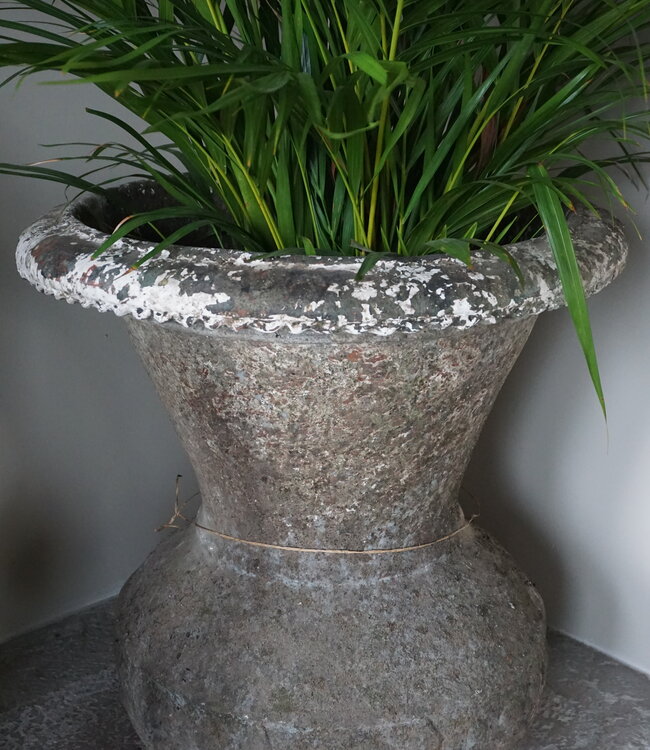 Rene Houtman Indonesische Pot | H59 x D57 cm