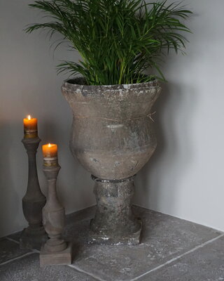 Rene Houtman Indonesische Pot Met Voet | H91 x D55 cm