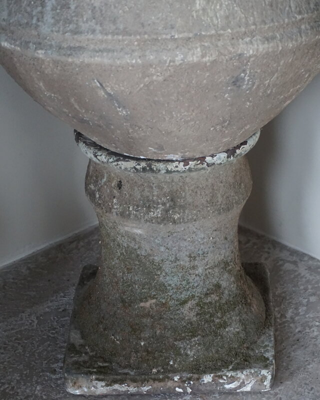 Rene Houtman Indonesische Pot | H93 x D55 cm