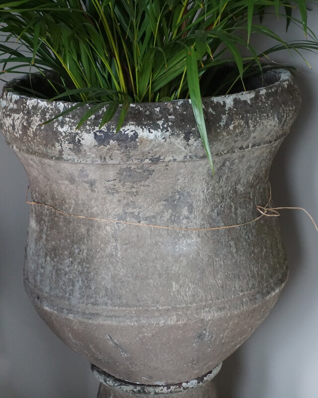 Rene Houtman Indonesische Pot | H93 x D55 cm