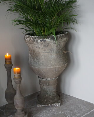 Rene Houtman Indonesische Pot | H93 x D55 cm