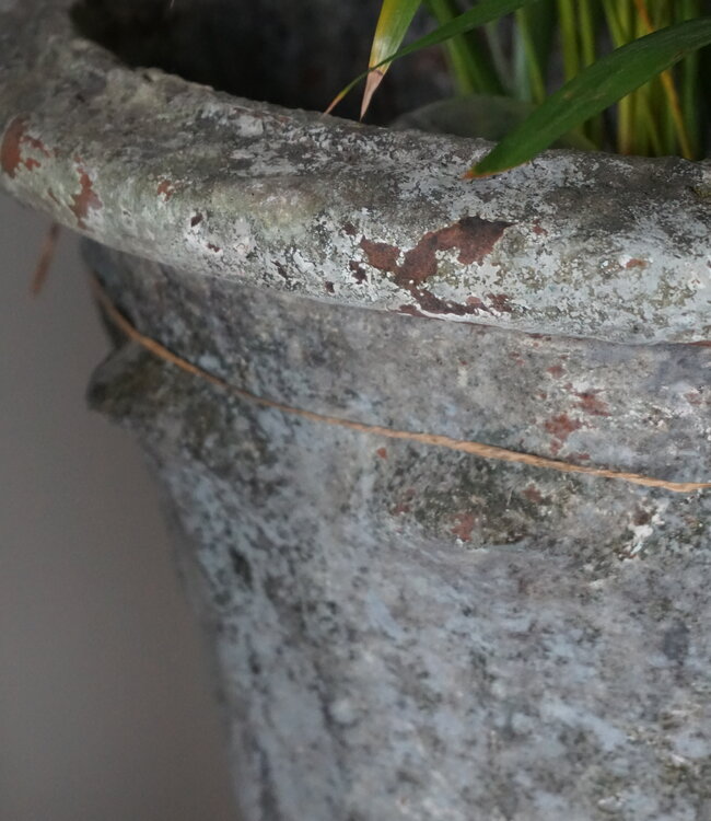 Rene Houtman Indonesische Pot Met Voet | H60 x D49 cm