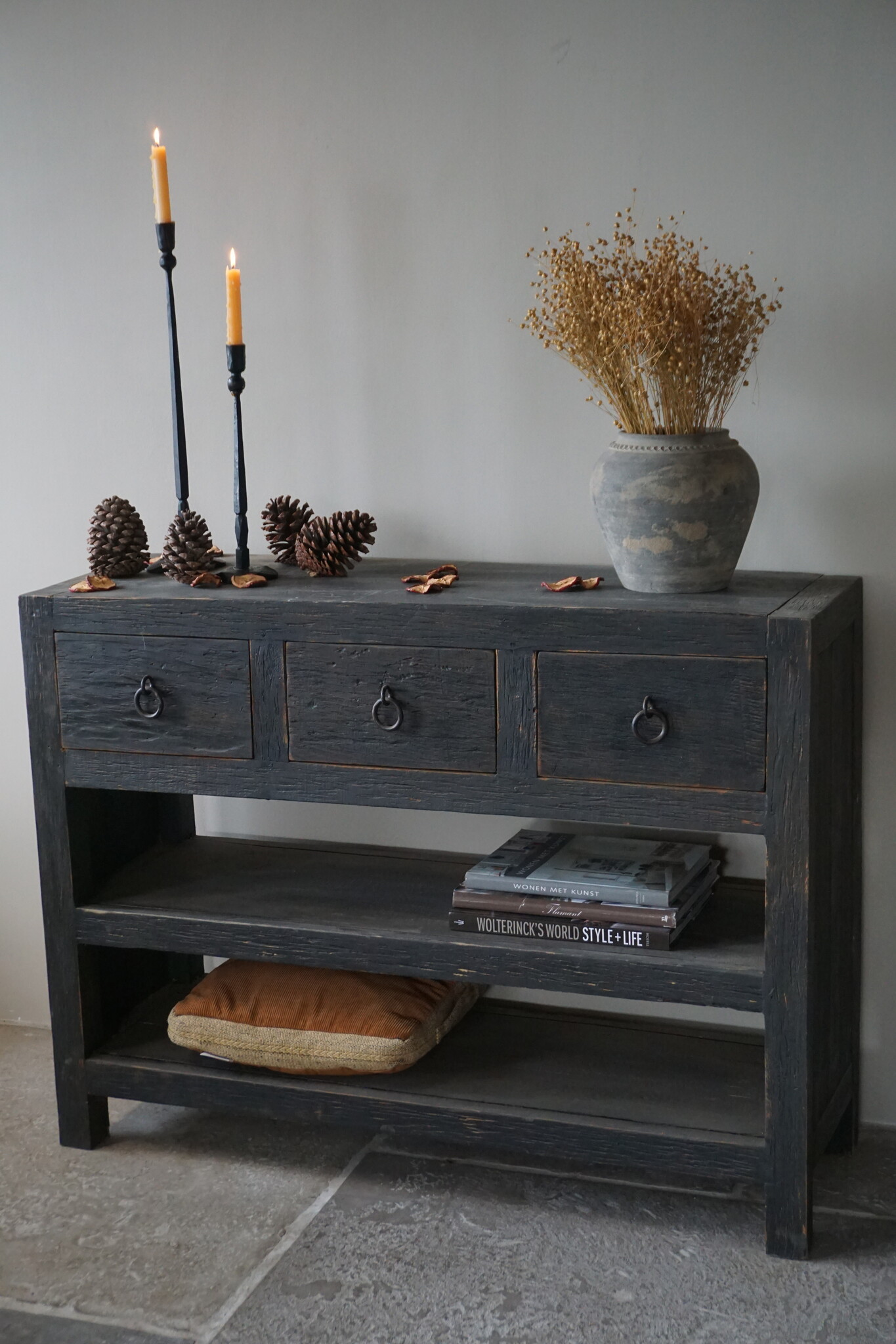 Rene Houtman Sidetable | Rough Black | H90 x B120 x D40 cm