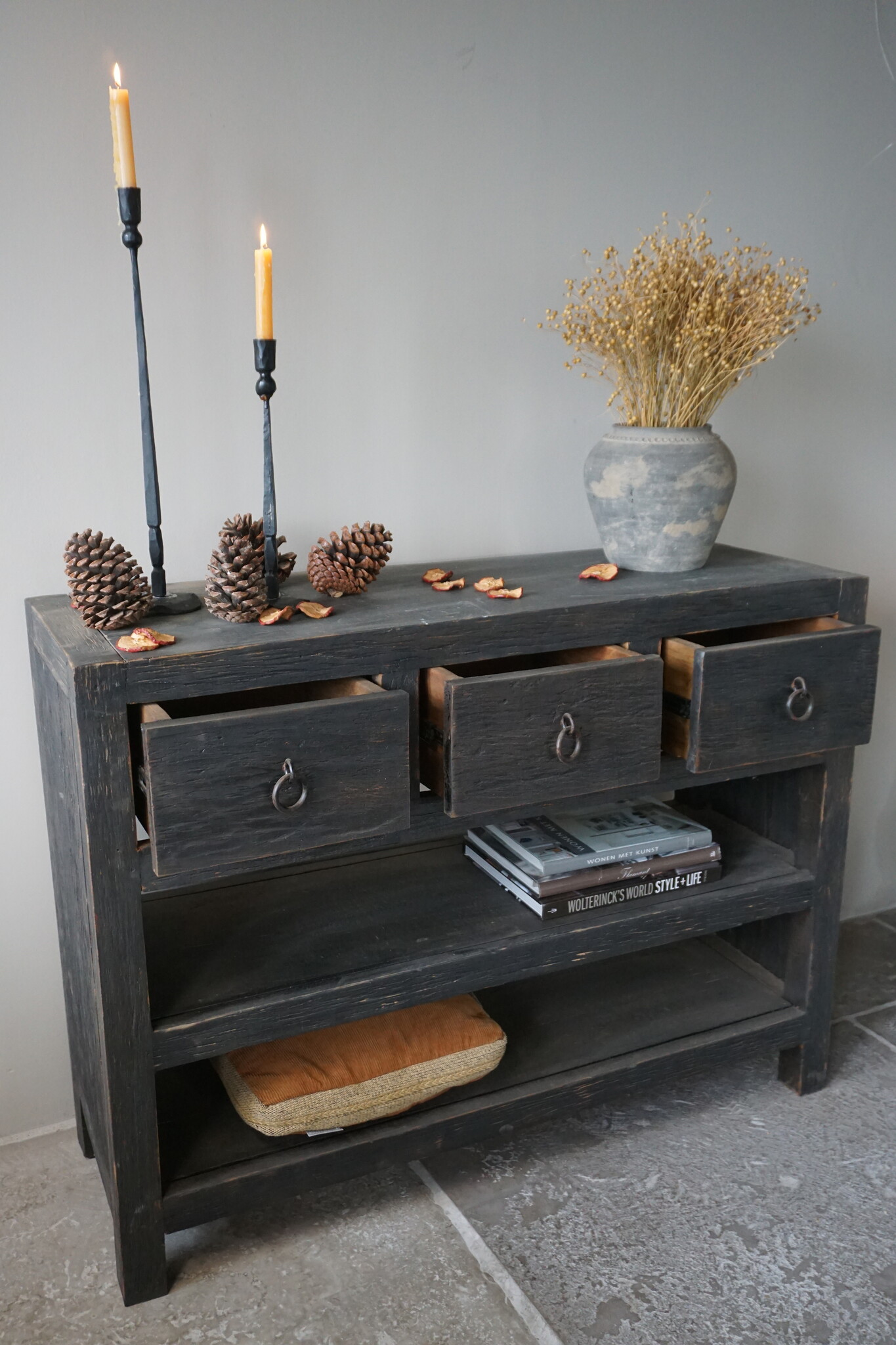 Rene Houtman Sidetable | Rough Black | H90 x B120 x D40 cm