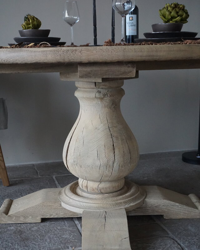 Rene Houtman Eetkamertafel Rond | Eiken | Bolpoot | Ø115 x H77 cm