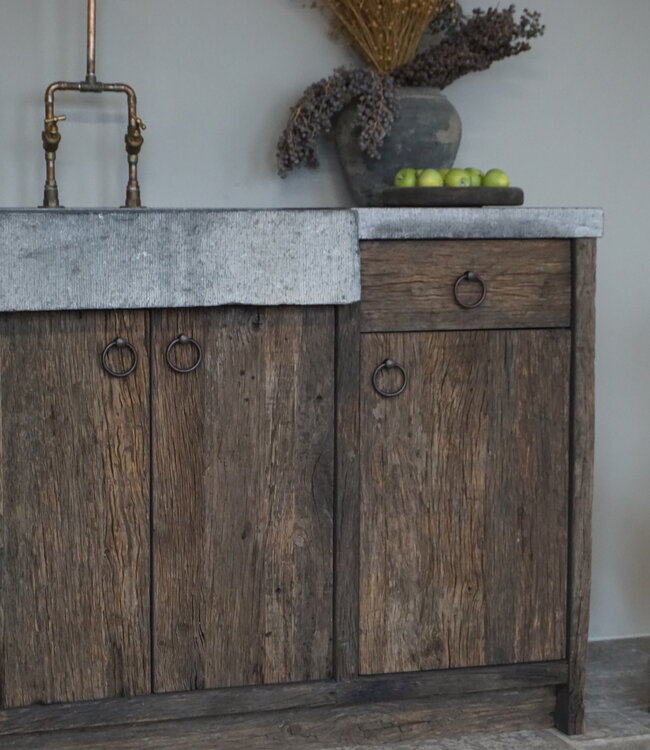 Rene Houtman Compleet Keukenblok Oud Eikenhout Hardstenen Blad