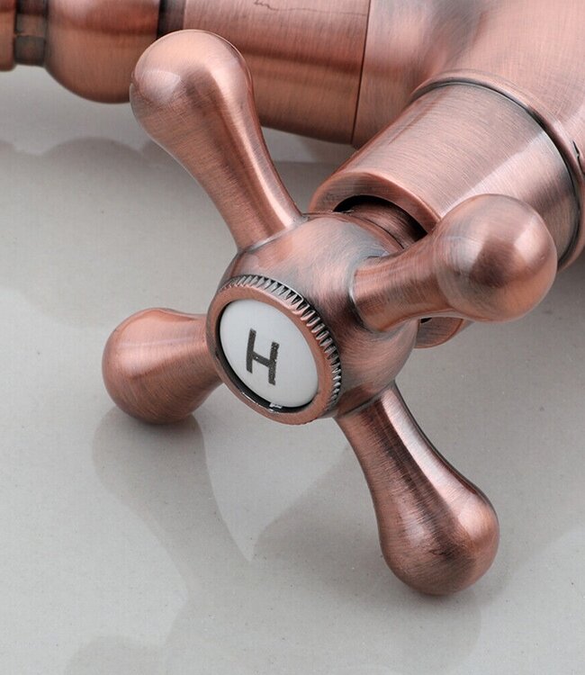 Rene Houtman Koperen Mengkraan Met Zwenkbare Hals