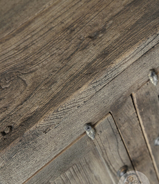 Be-Uniq 4-Deurs Kastje | Rustiek Verweerd | H90xB71xD55 Cm