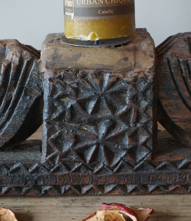 Rene Houtman Uniek Houten Ornament Kandelaar | H16 x B61 x D8 cm