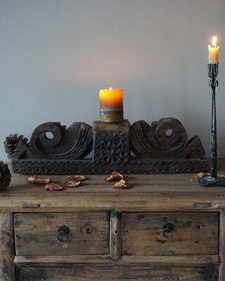 Rene Houtman Uniek Houten Ornament Kandelaar | H16 x B61 cm