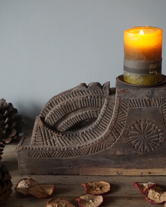Rene Houtman Uniek Houten Ornament Kandelaar | H19 x B48 x D10 cm