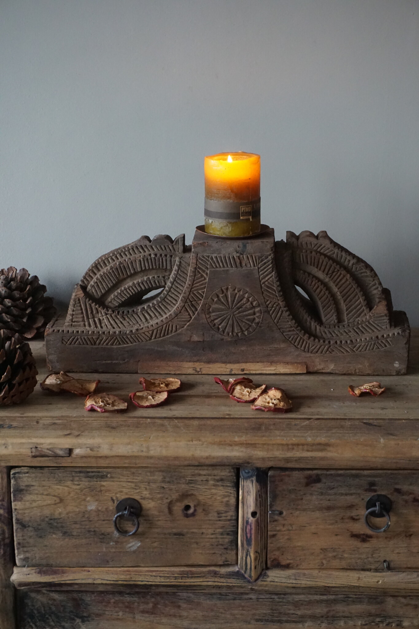 Rene Houtman Uniek Houten Ornament Kandelaar | H19 x B48 x D10 cm