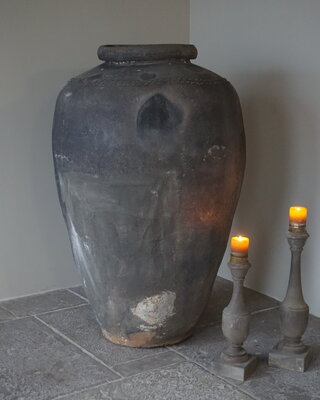 Rene Houtman Unieke Stenen Kruik XXL | H145 x D85 cm
