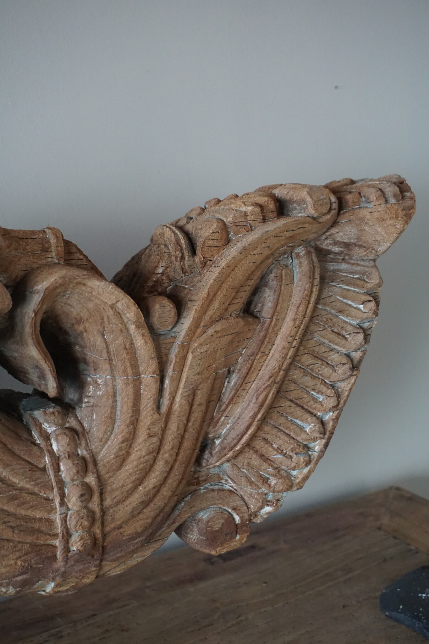 Rene Houtman Ornament | Ijzeren Voet | H35 x B89 x D13 cm