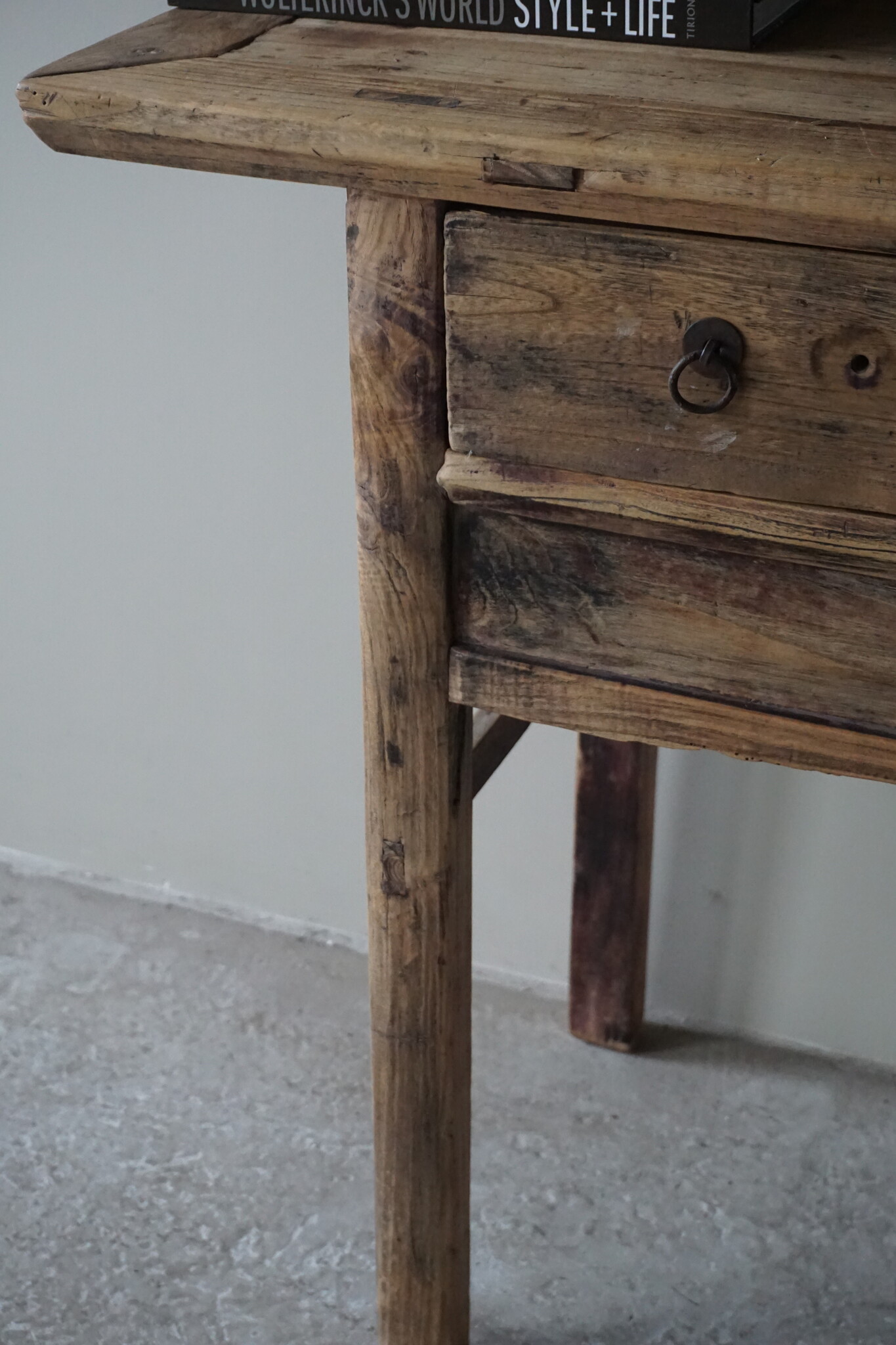 Rene Houtman Antieke Wandtafel | H85 x B102 x D47 cm