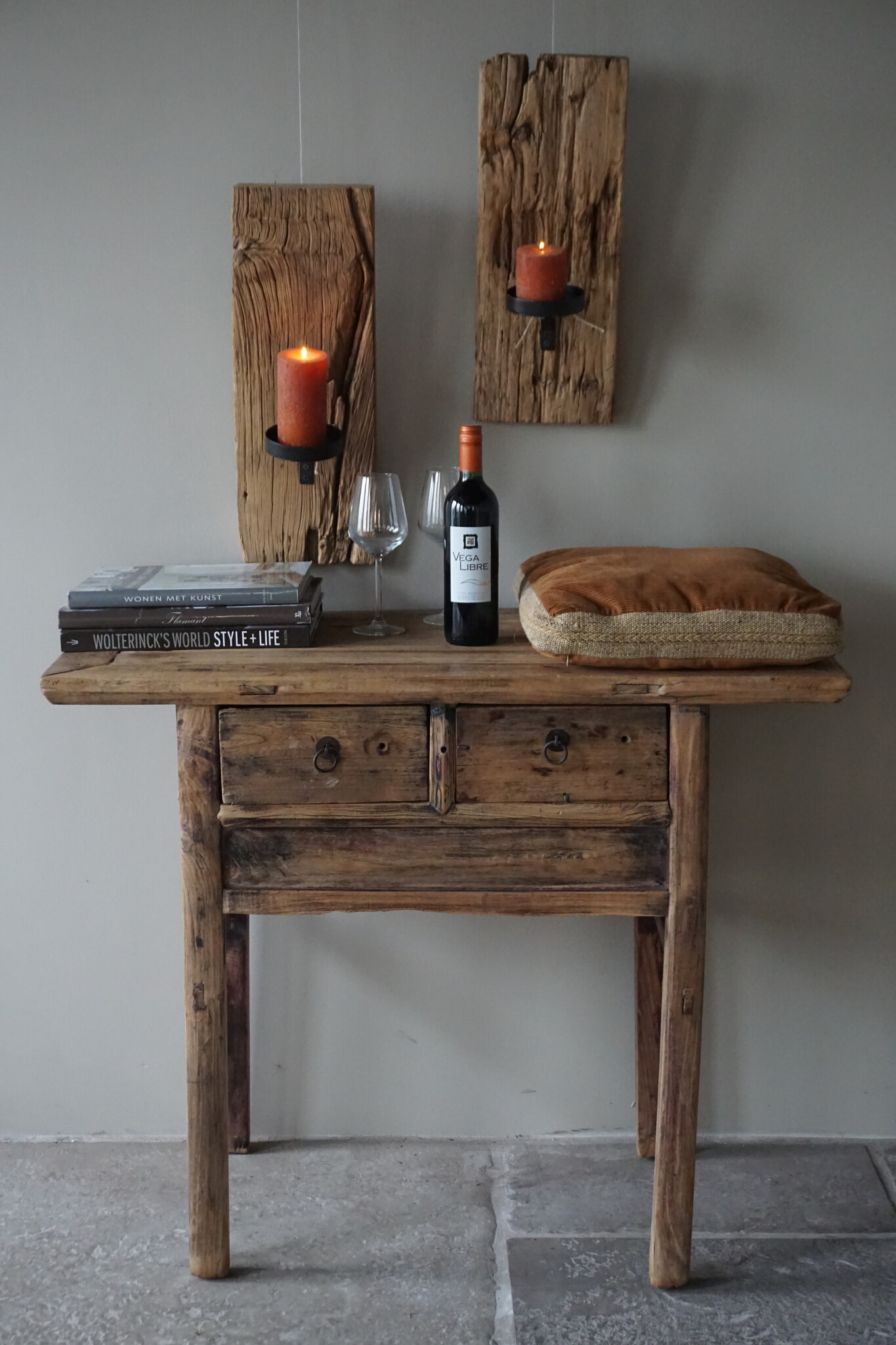 Rene Houtman Antieke Wandtafel | H85 x B102 x D47 cm