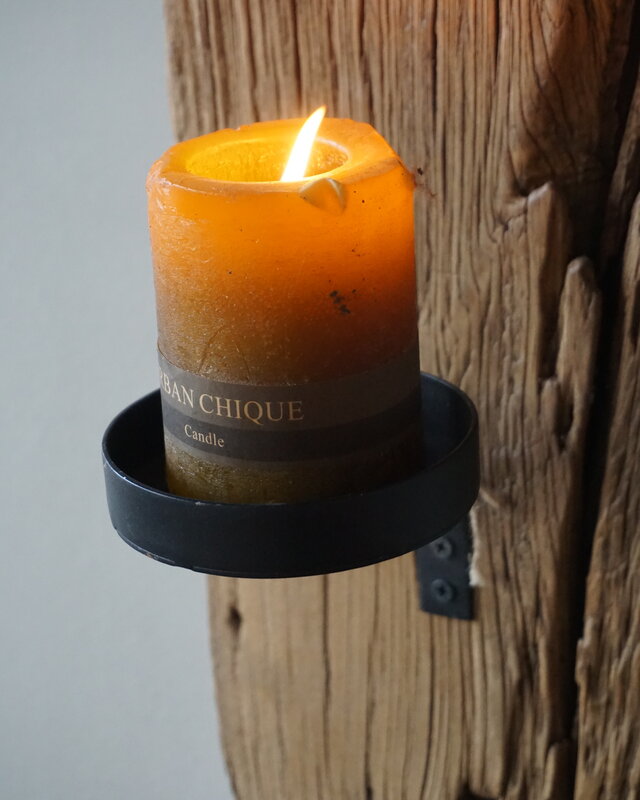 Rene Houtman Oud Houten Wandkandelaar | H55 x B20 x D4 cm