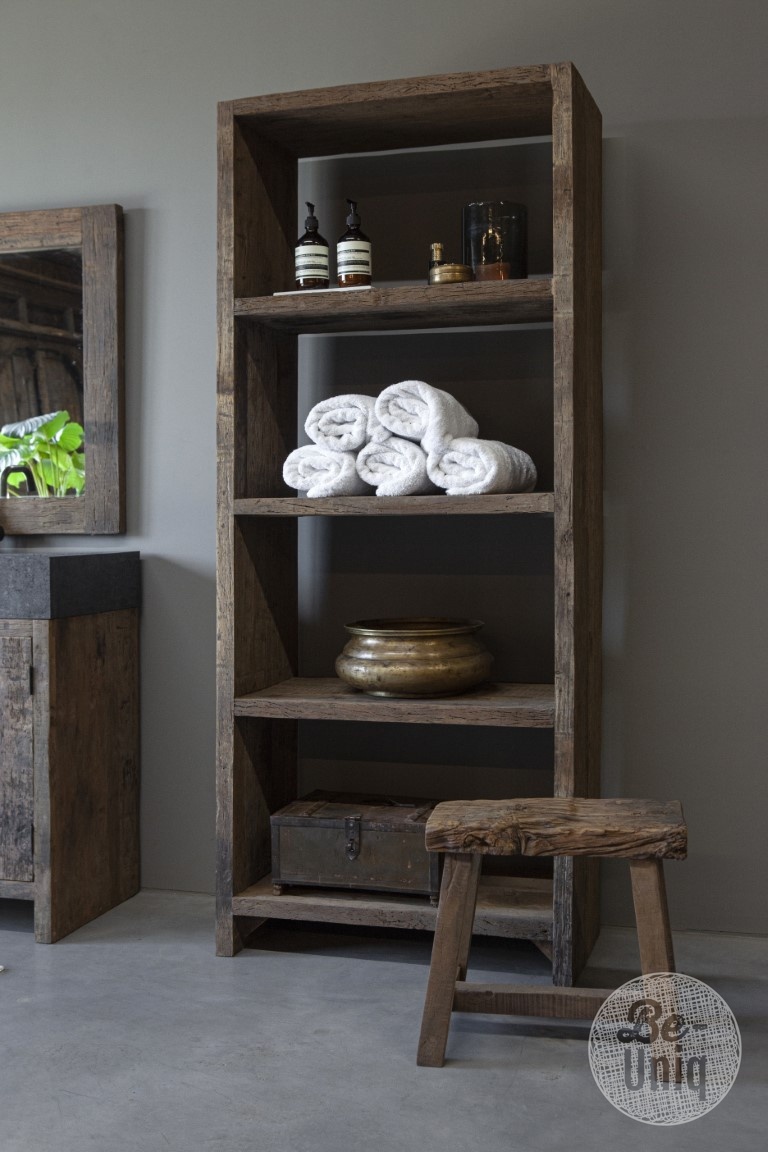 Be-Uniq Oud Houten Krukje | Rustiek | H45xB47xD25 Cm