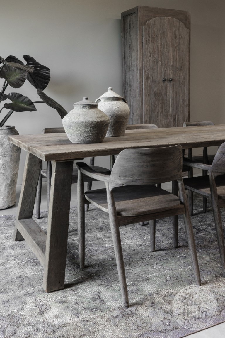 Be-Uniq Armstoel | Vergrijsd Teak | H81xB58xD50 Cm